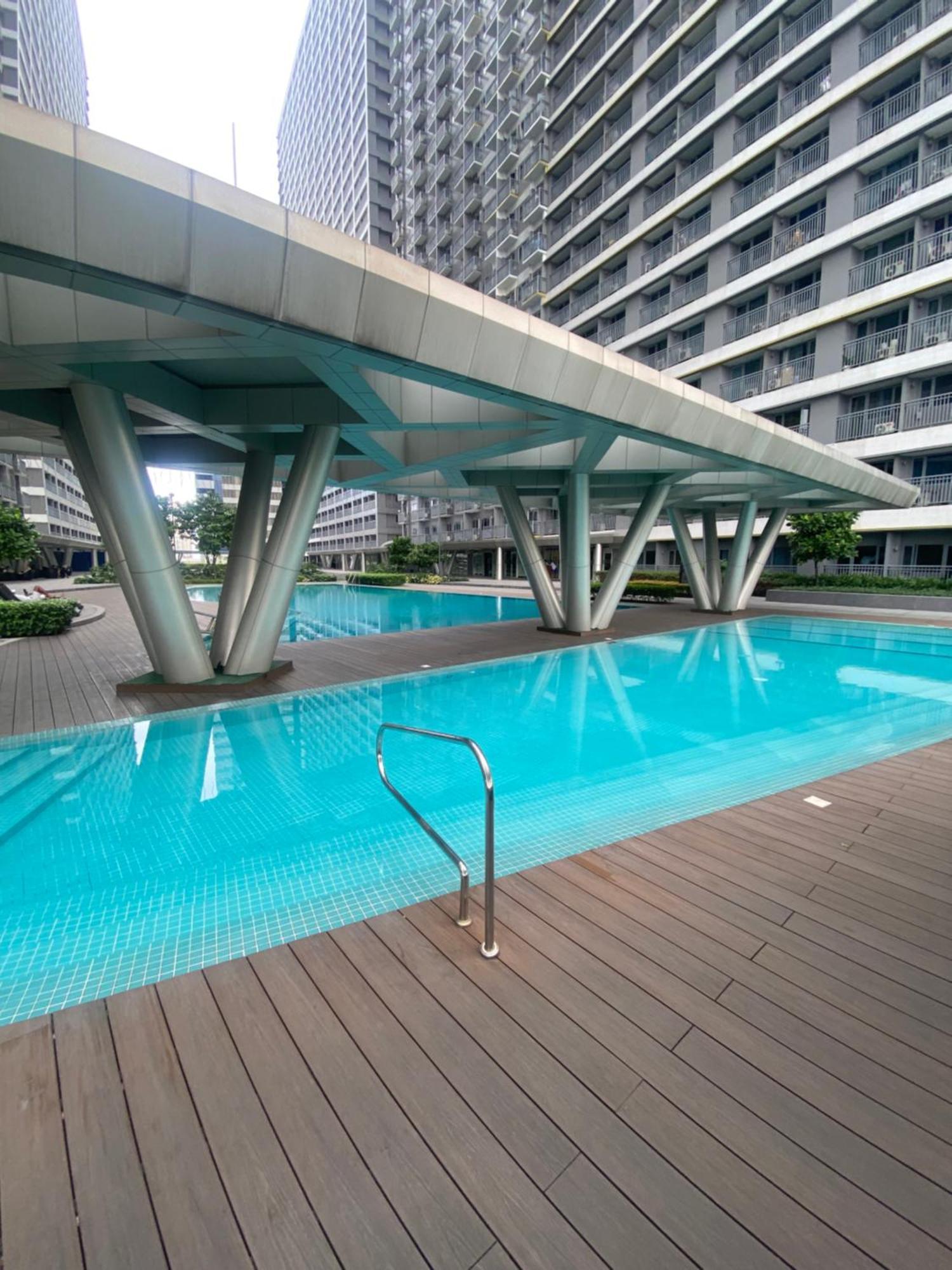 Fame Residences *